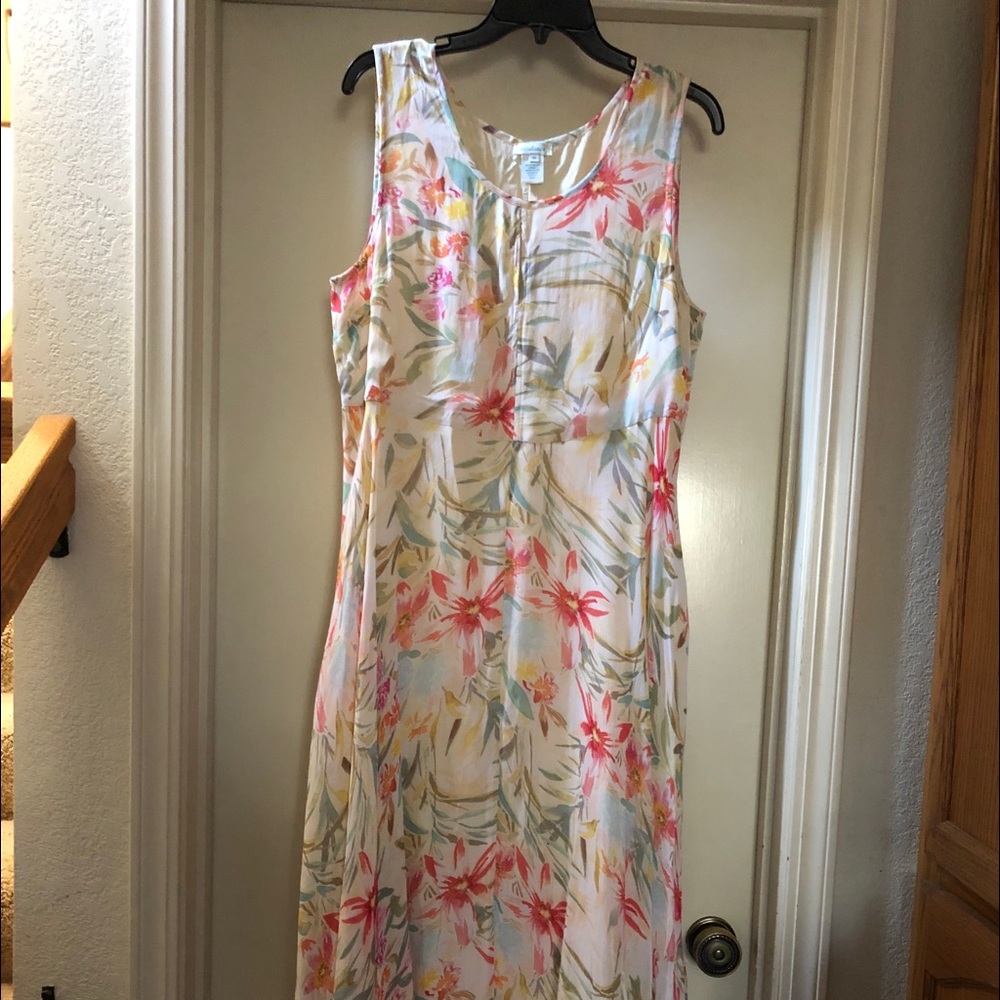 Floral tissue dress
